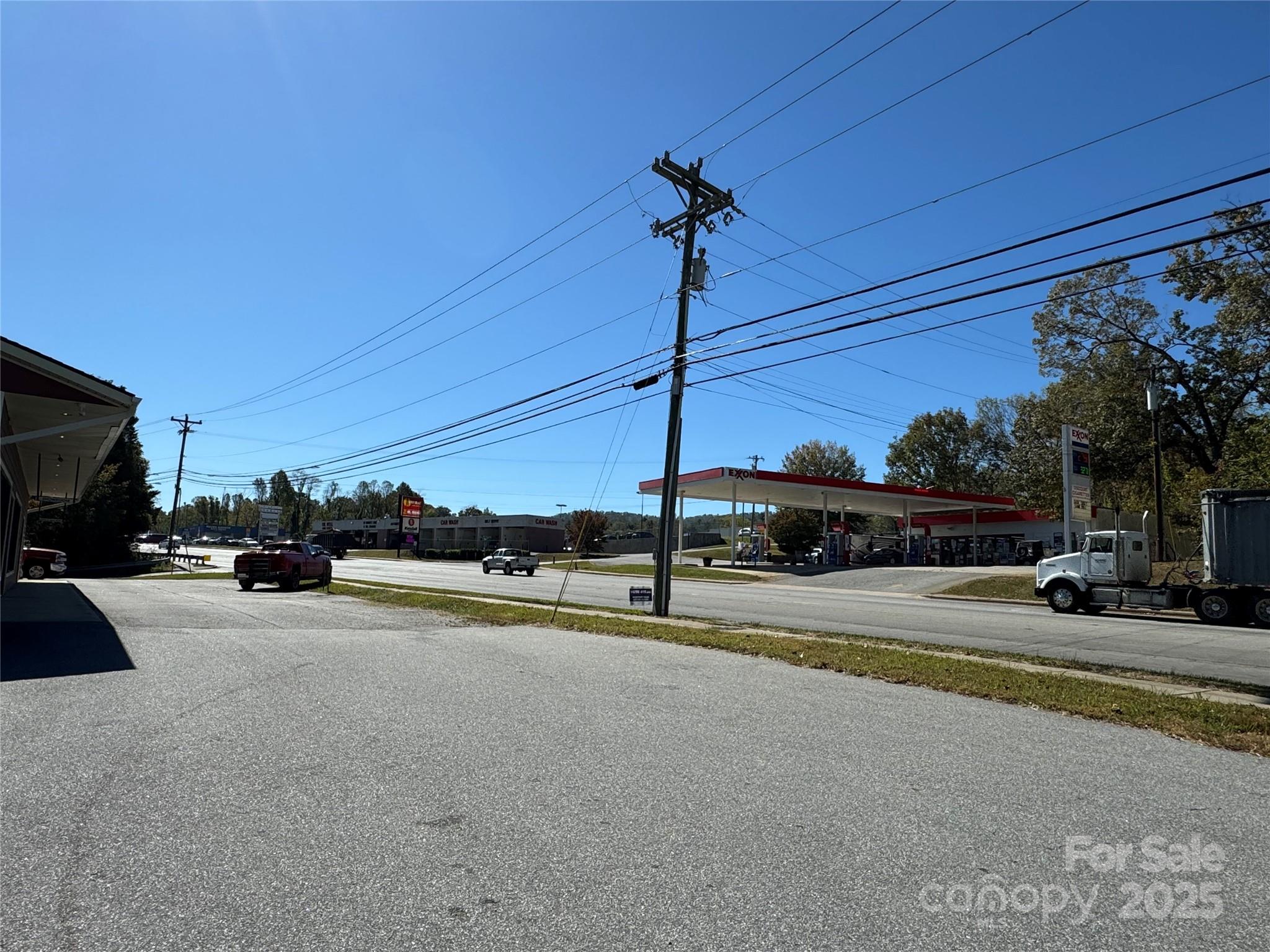 2212 Asheville Highway Hendersonville NC 28791