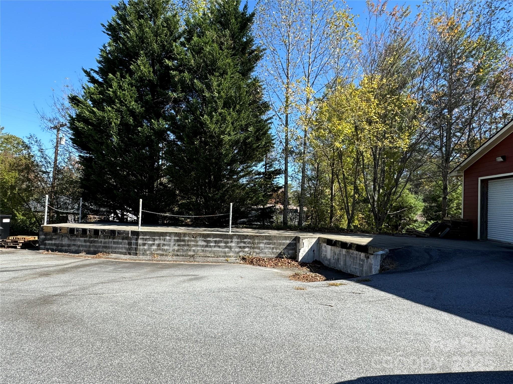 2212 Asheville Highway Hendersonville NC 28791