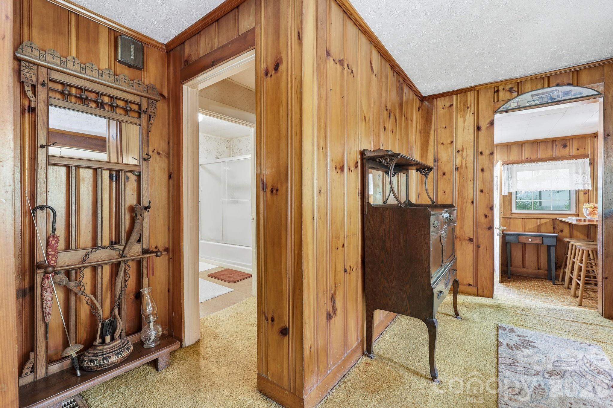 215 Old Us 70 Highway E Black Mountain NC 28711
