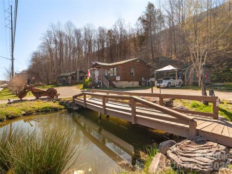 1361 & 1369 Soco Road Maggie Valley NC 28751