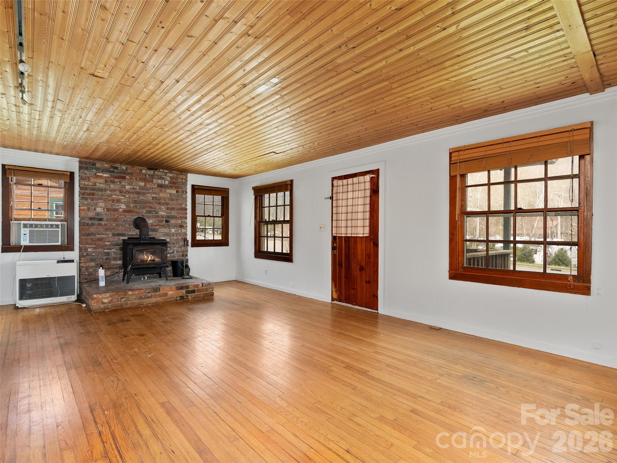 1361 & 1369 Soco Road Maggie Valley NC 28751