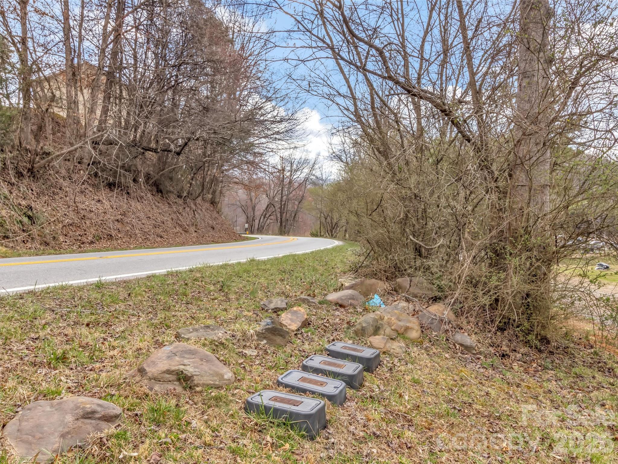 522 N River Road Sylva NC 28779