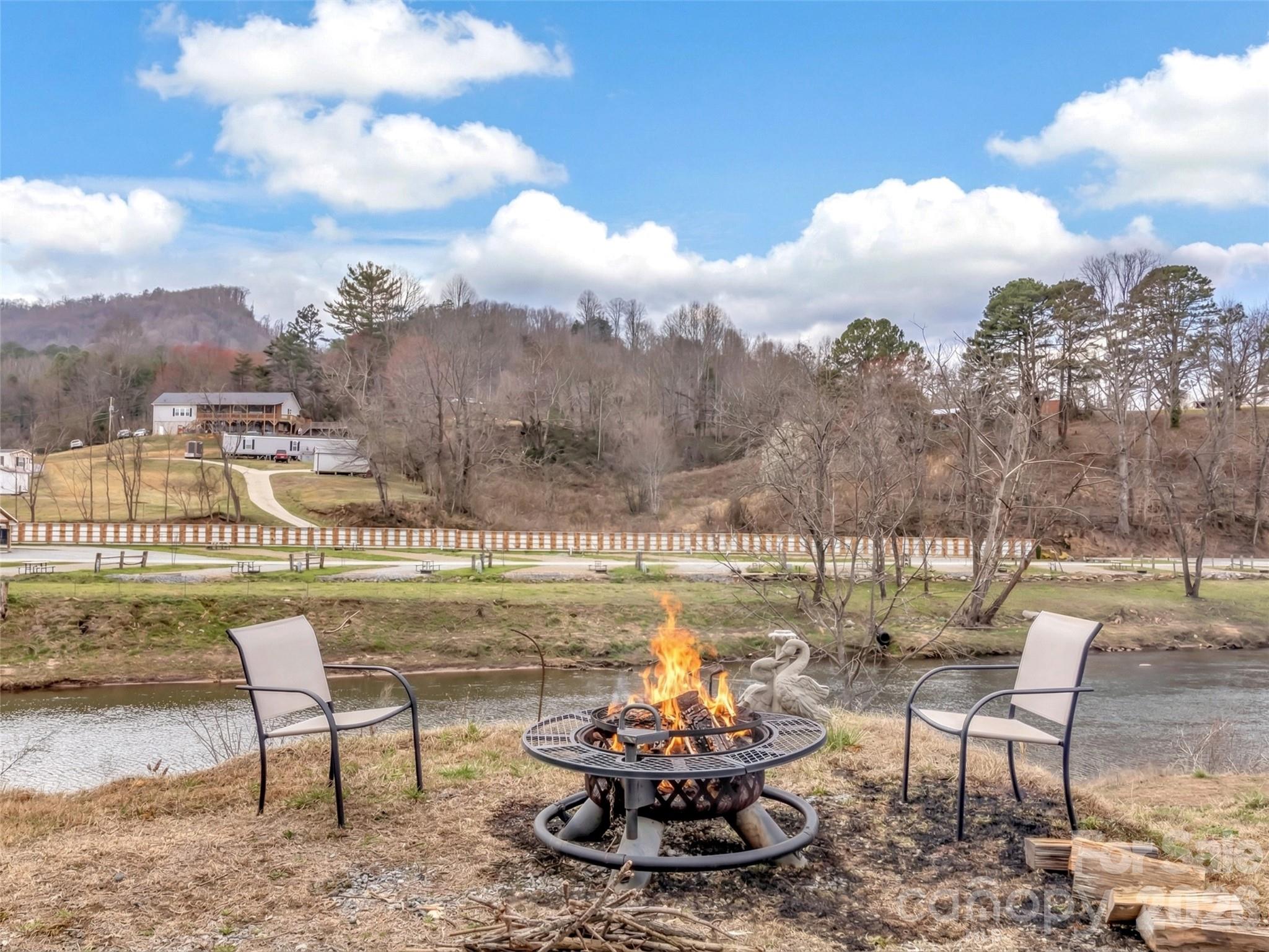 522 N River Road Sylva NC 28779