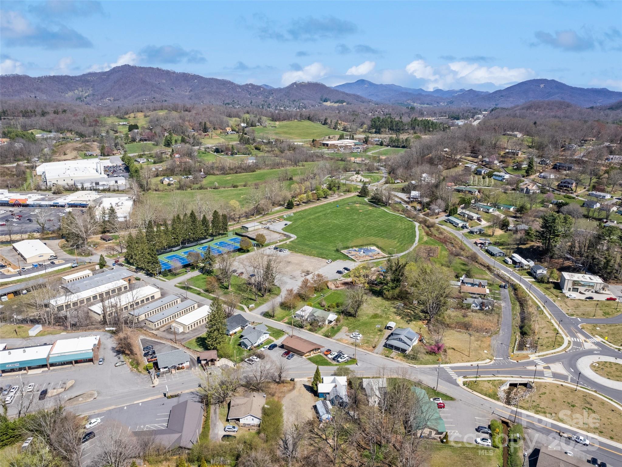 442 And 440 Walnut Street Waynesville NC 28786