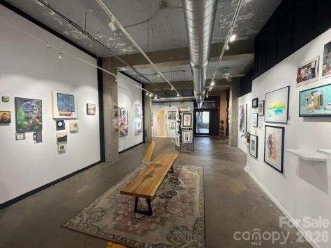 109 Roberts Street Asheville NC 28801