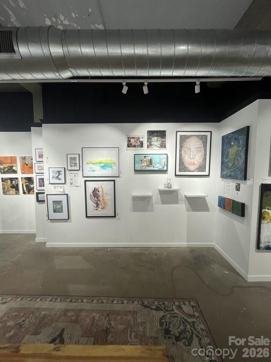 109 Roberts Street Asheville NC 28801
