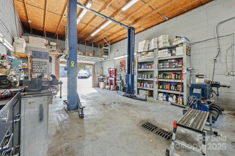 105 N Salisbury, Gq Avenue Granite Quarry NC 28072