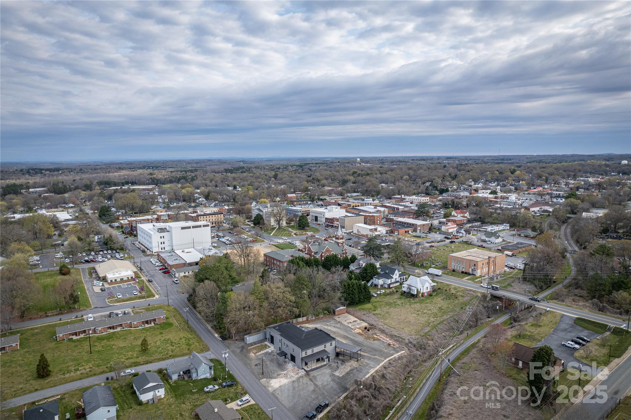 313 Government Street Lincolnton NC 28092
