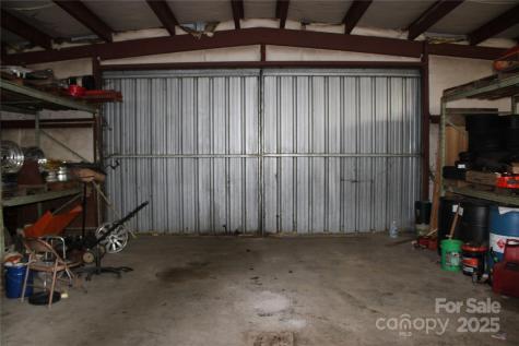23 Lana Lane Burnsville NC 28714