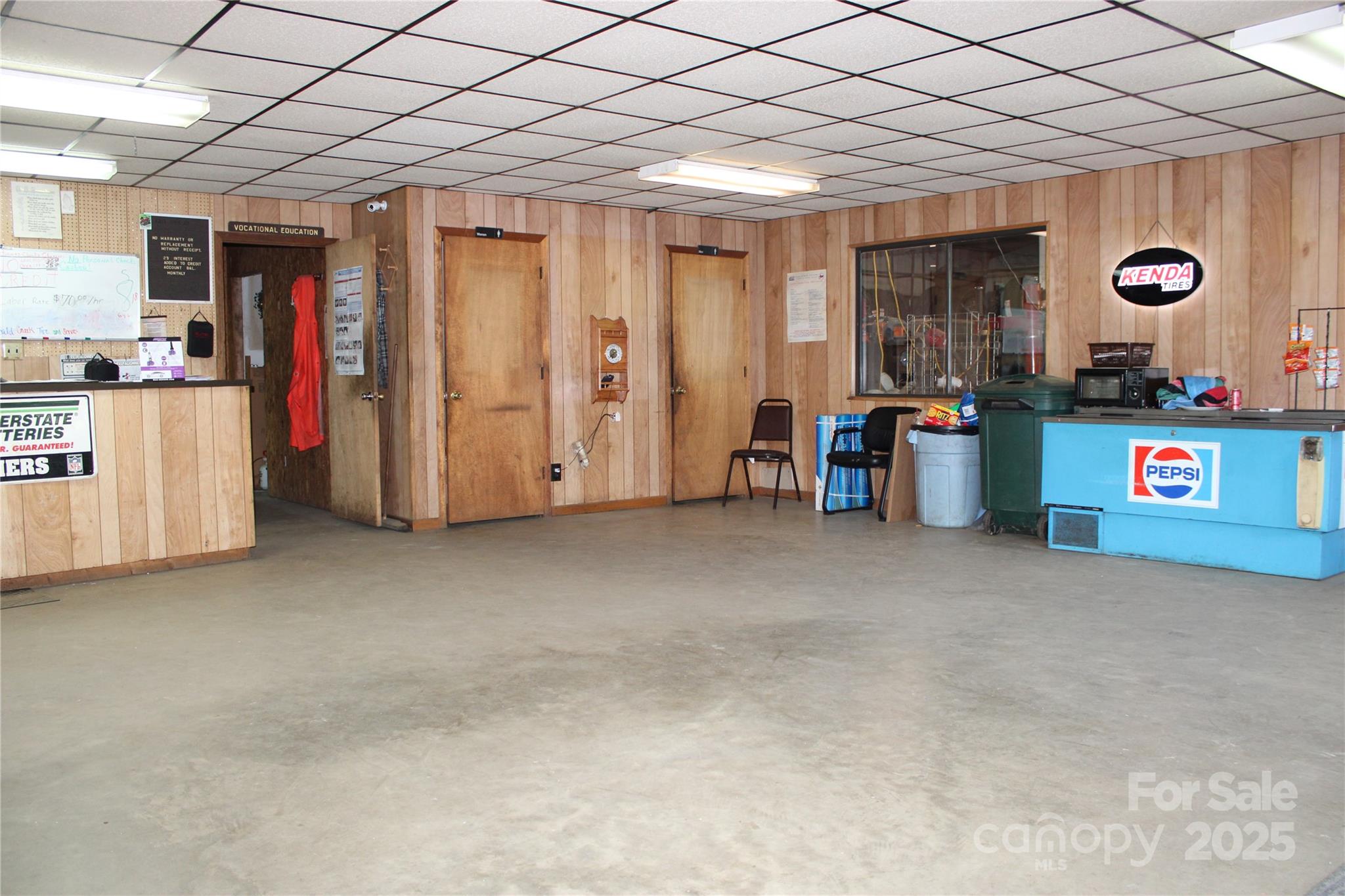 23 Lana Lane Burnsville NC 28714