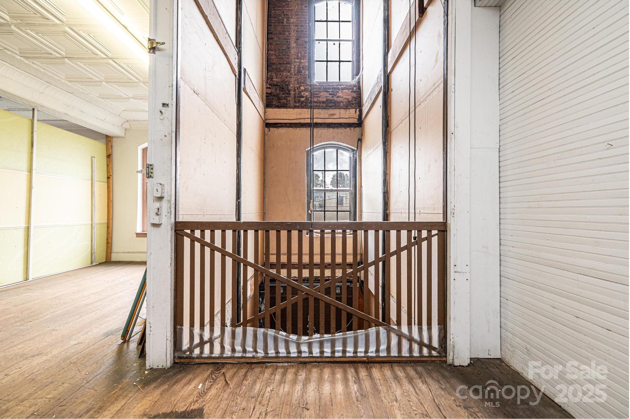812 West Avenue NW Lenoir NC 28645