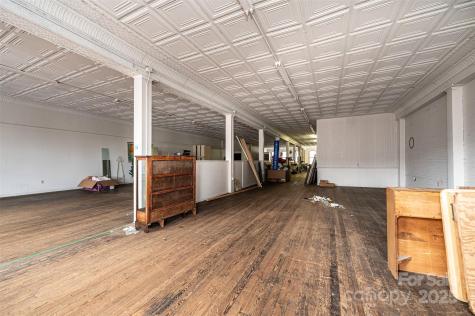 812 West Avenue NW Lenoir NC 28645