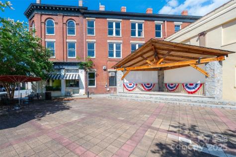 812 West Avenue NW Lenoir NC 28645