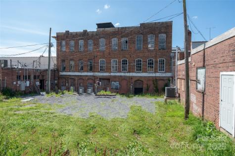 812 West Avenue NW Lenoir NC 28645