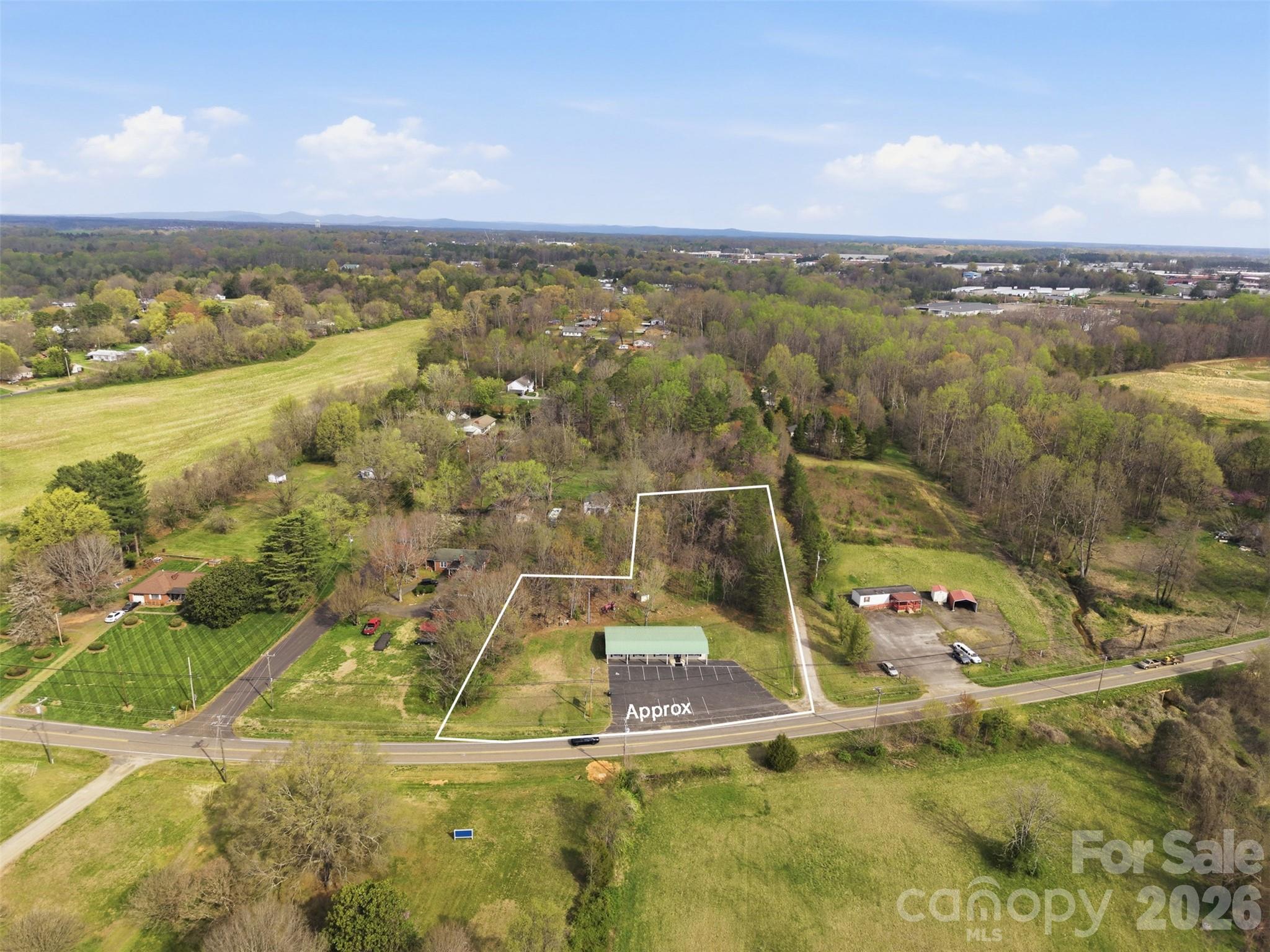 2504 Newton Drive Statesville NC 28677
