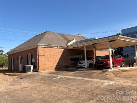 107 Congress Street S York SC 29745