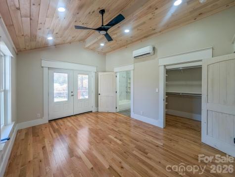 7854 E Us Highway 19e Burnsville NC 28714