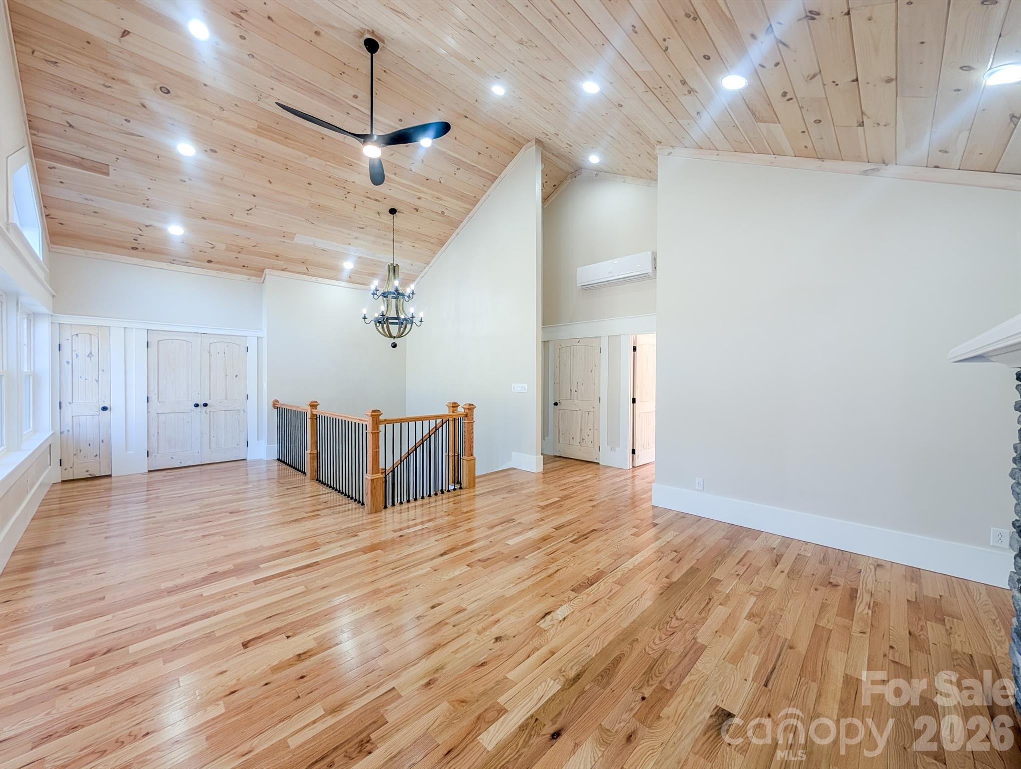 7854 E Us Highway 19e Burnsville NC 28714
