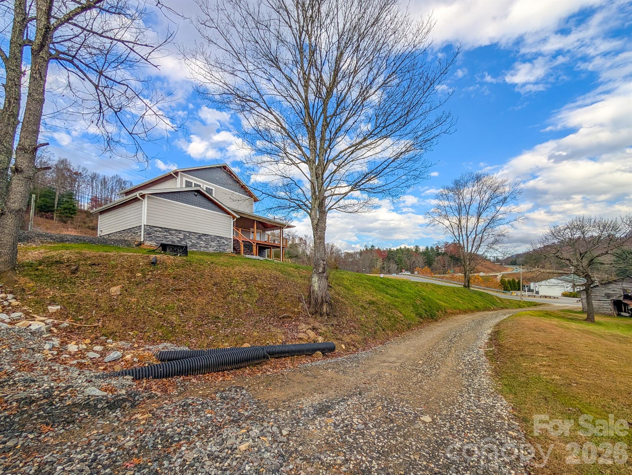 7854 E Us Highway 19e Burnsville NC 28714