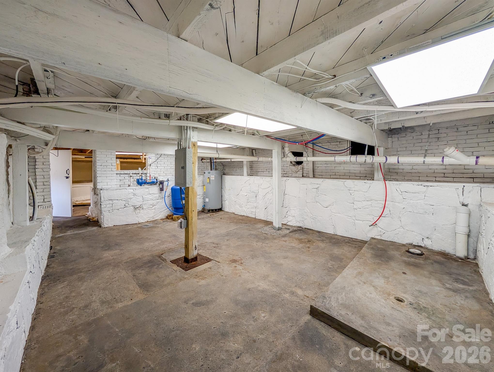 7854 E Us Highway 19e Burnsville NC 28714