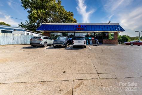 108 Boone Road Eden NC 27288