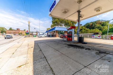 108 Boone Road Eden NC 27288