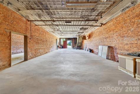 47 Catawba Avenue Old Fort NC 28762