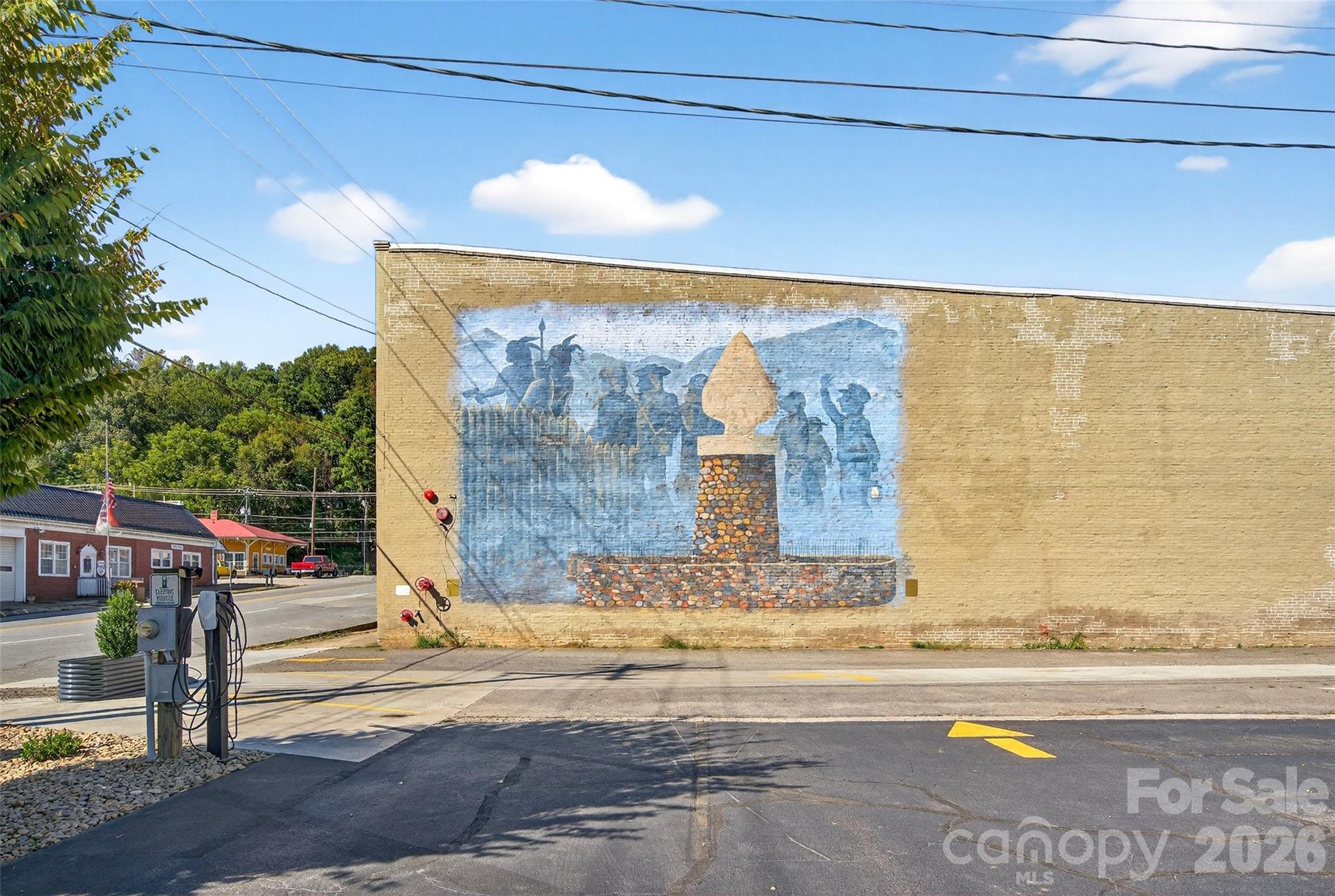 47 Catawba Avenue Old Fort NC 28762