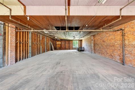 47 Catawba Avenue Old Fort NC 28762