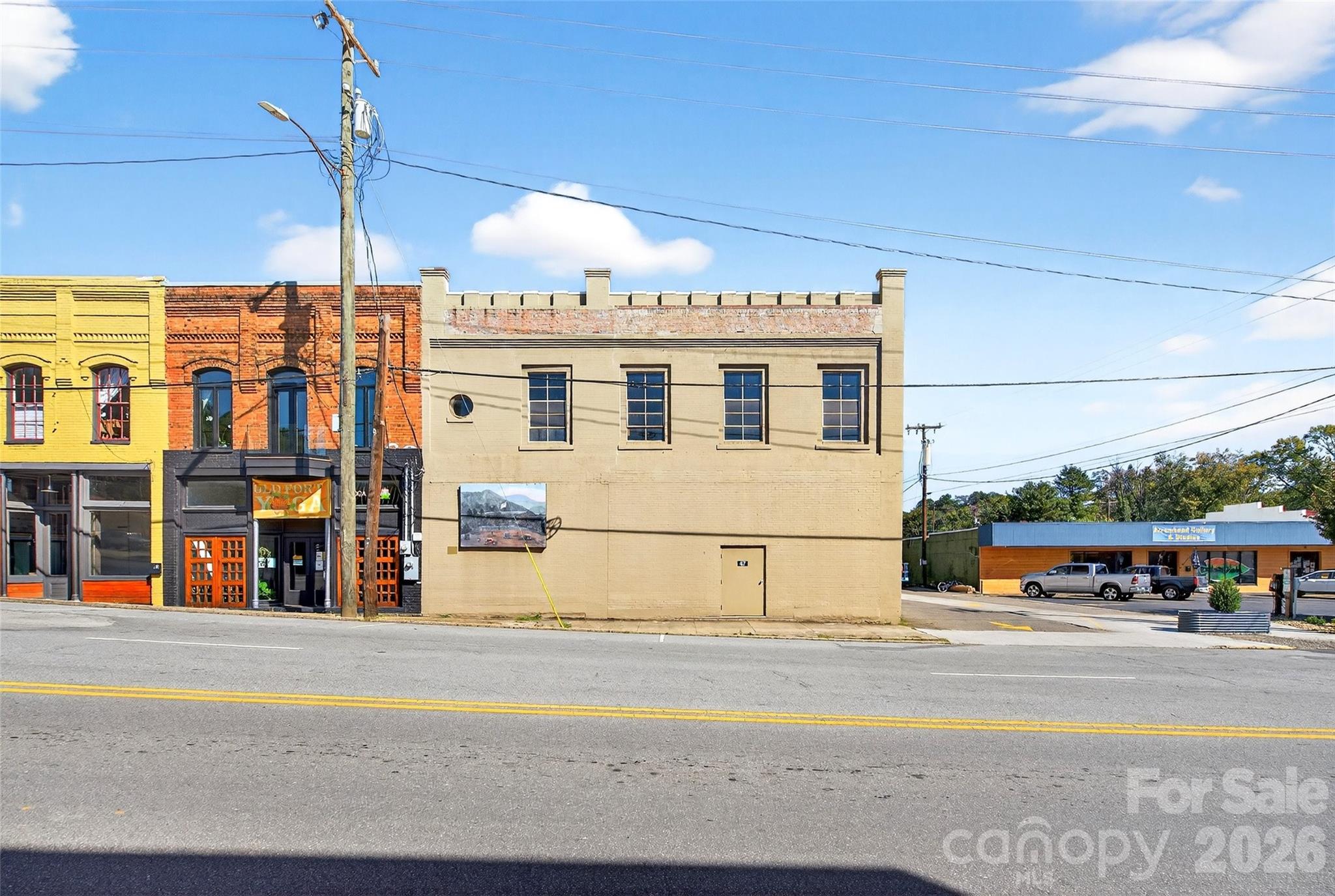 47 Catawba Avenue Old Fort NC 28762