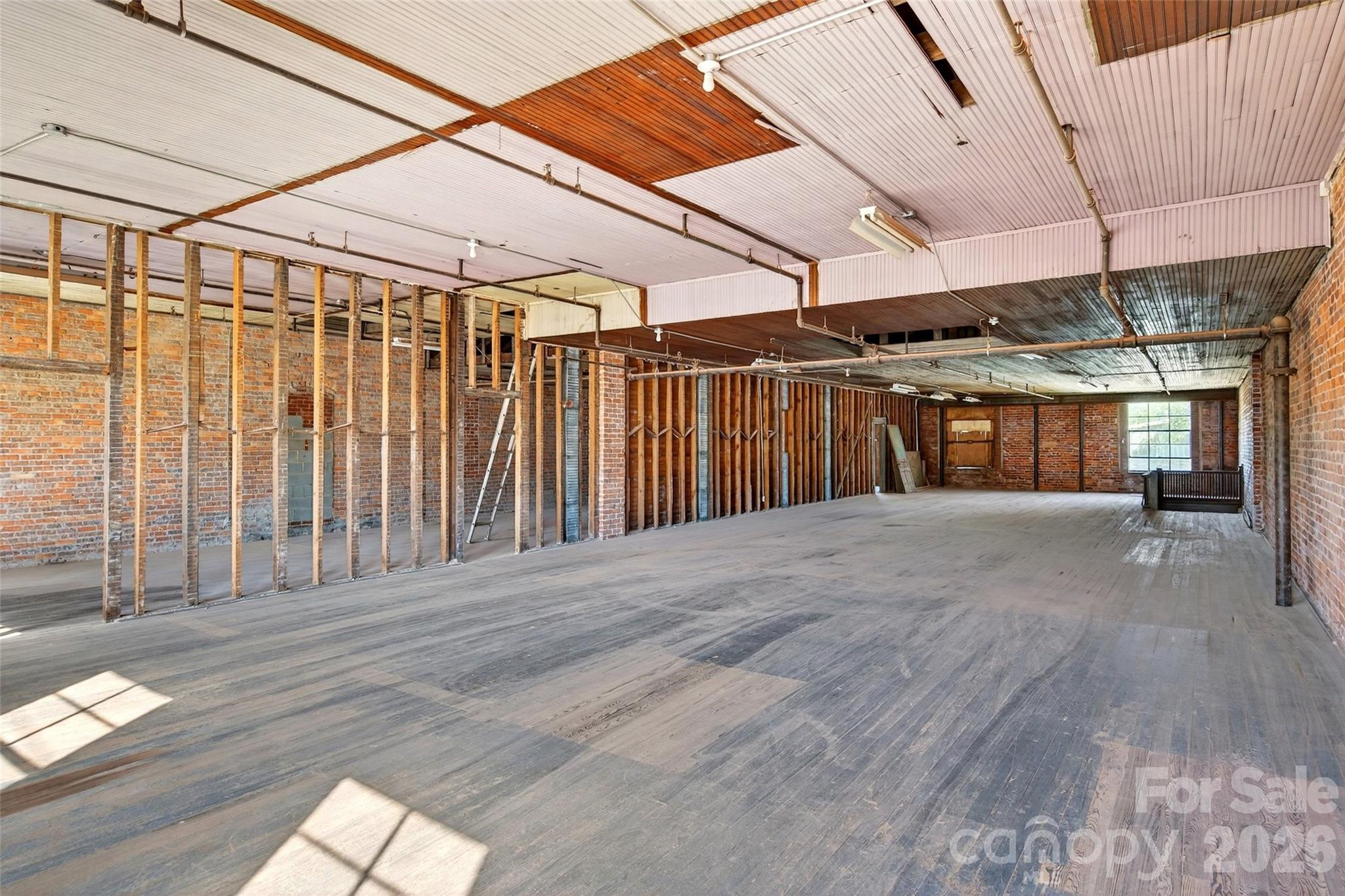 47 Catawba Avenue Old Fort NC 28762