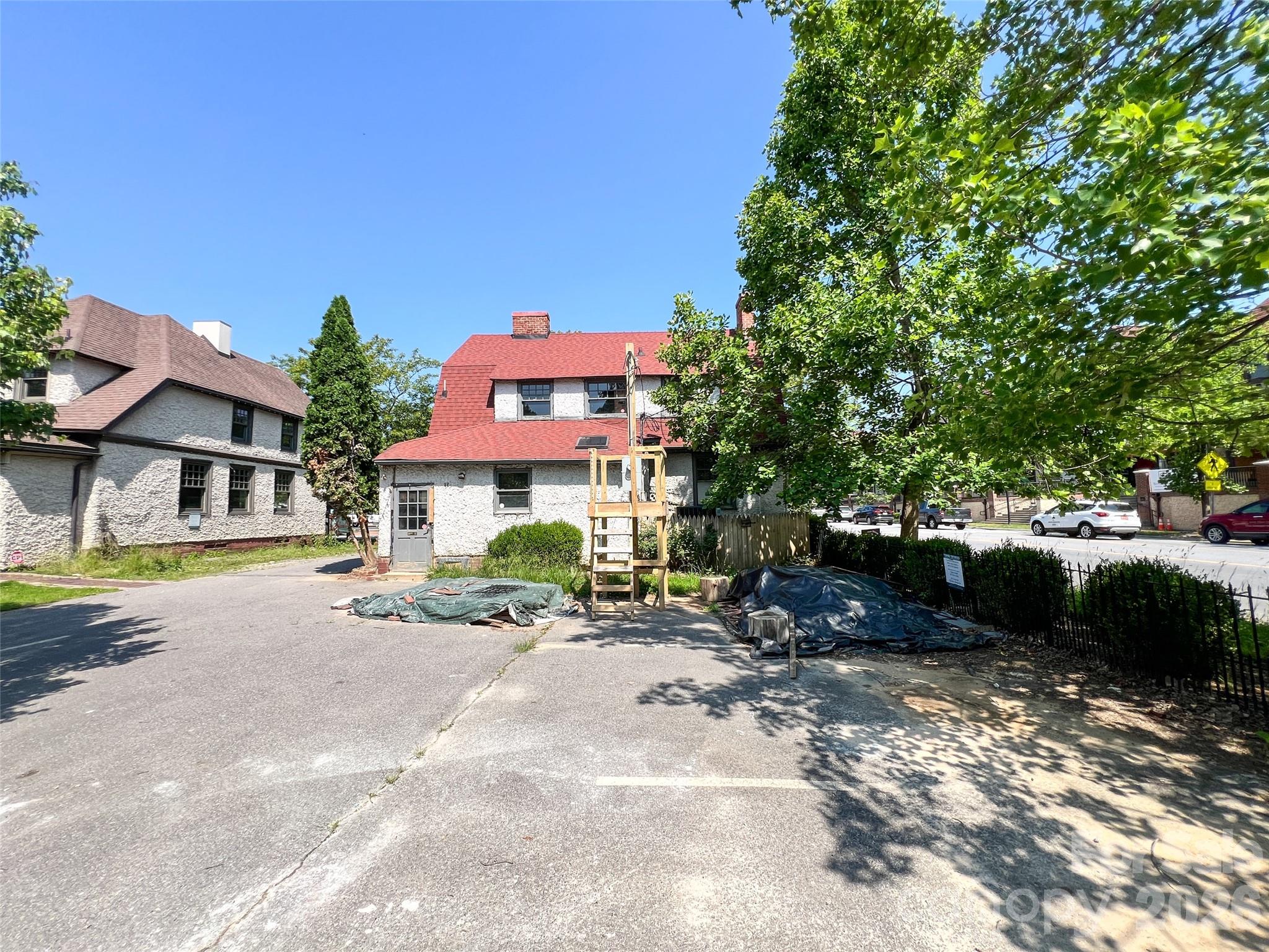 1 Swan Street Asheville NC 28803