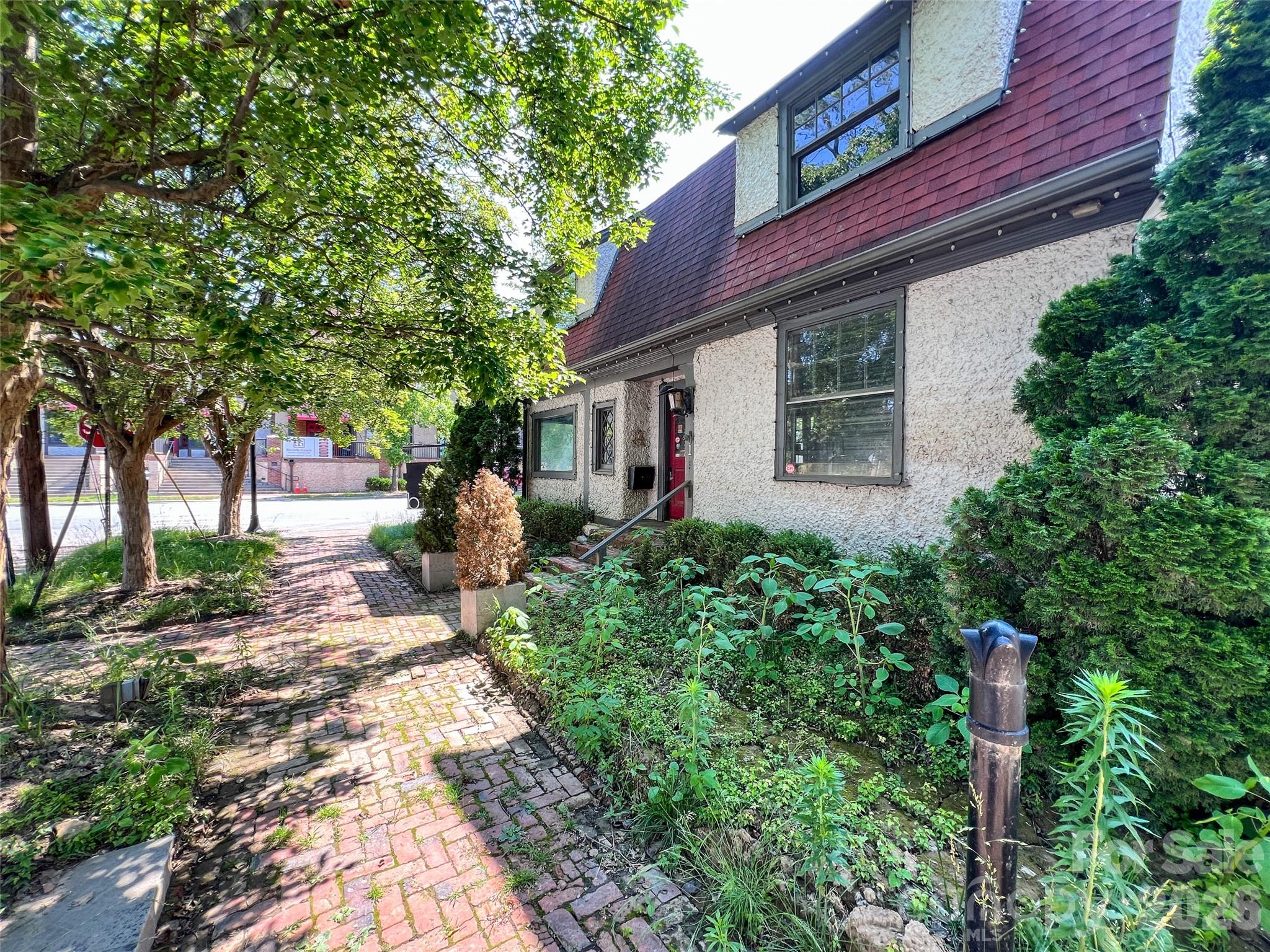 1 Swan Street Asheville NC 28803