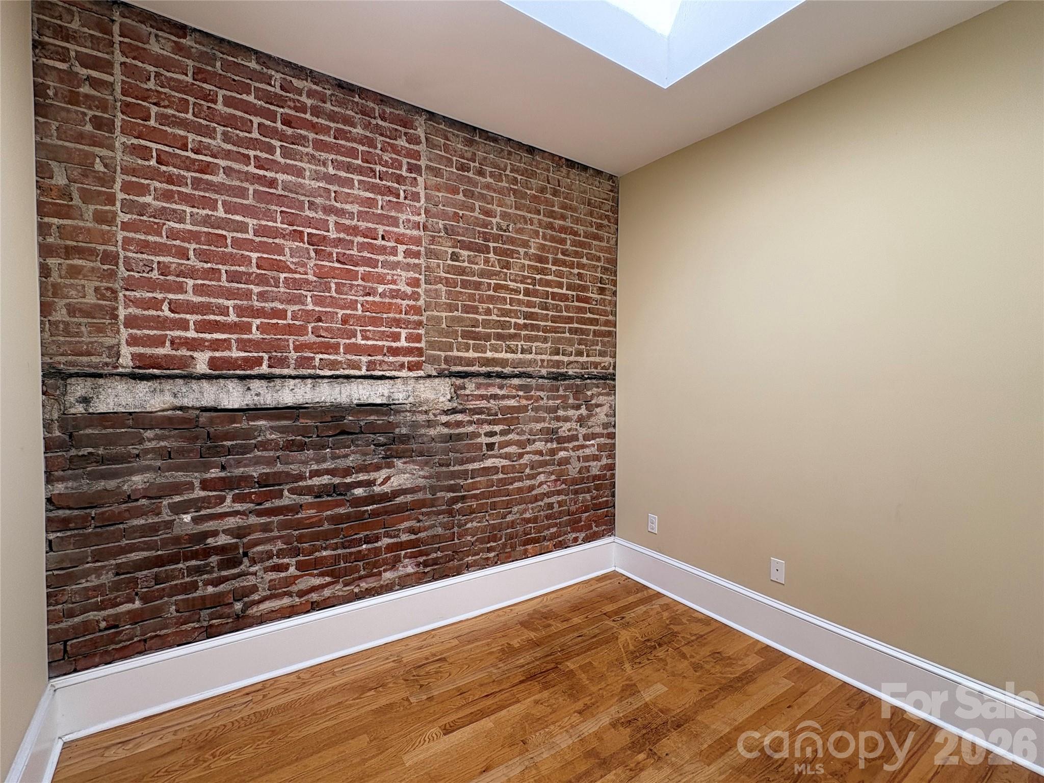 501 N Main Street Hendersonville NC 28792