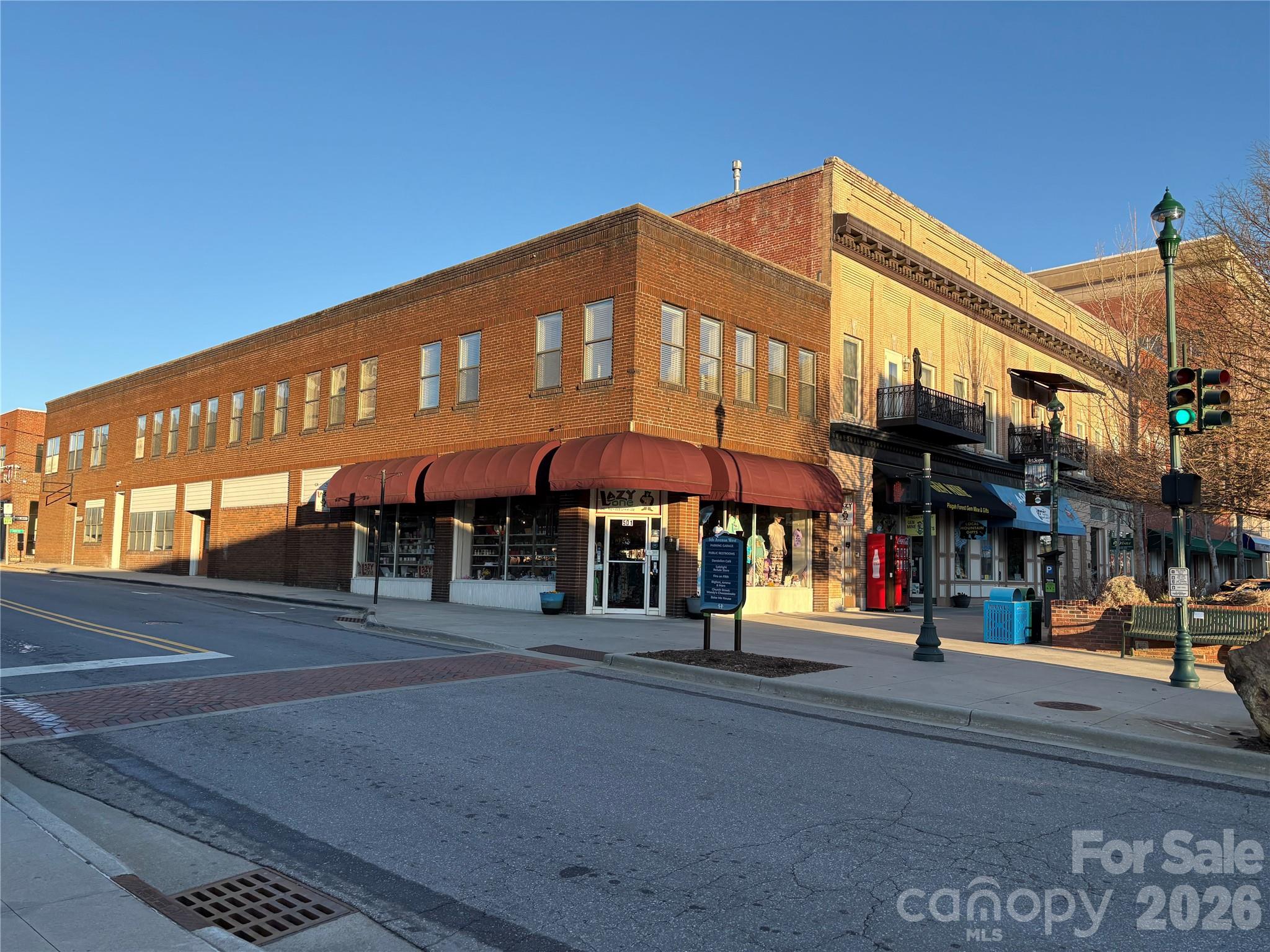 501 N Main Street Hendersonville NC 28792