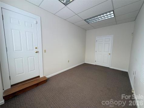 501 N Main Street Hendersonville NC 28792