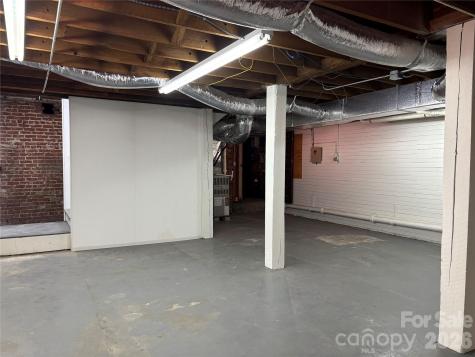 501 N Main Street Hendersonville NC 28792
