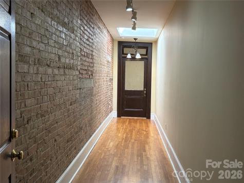 501 N Main Street Hendersonville NC 28792