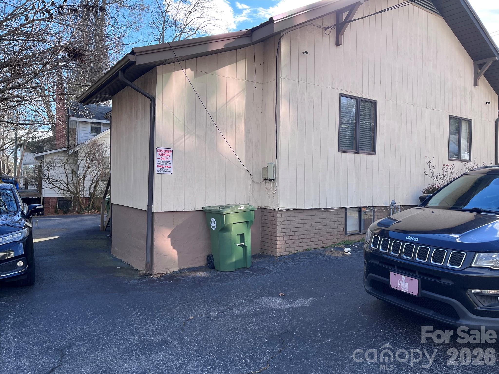 899 Haywood Road Asheville NC 28806