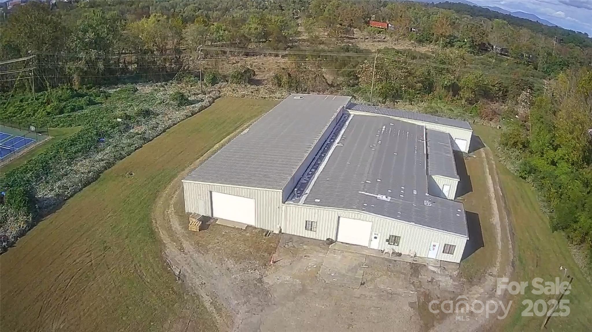 614 S Grove Street Hendersonville NC 28792