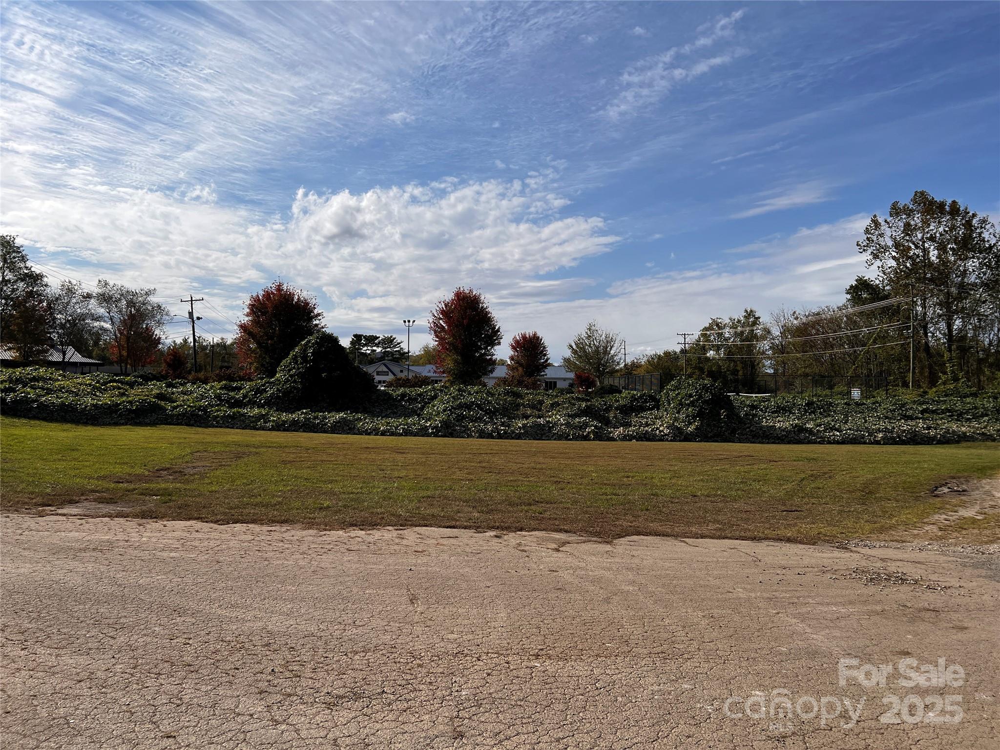 614 S Grove Street Hendersonville NC 28792