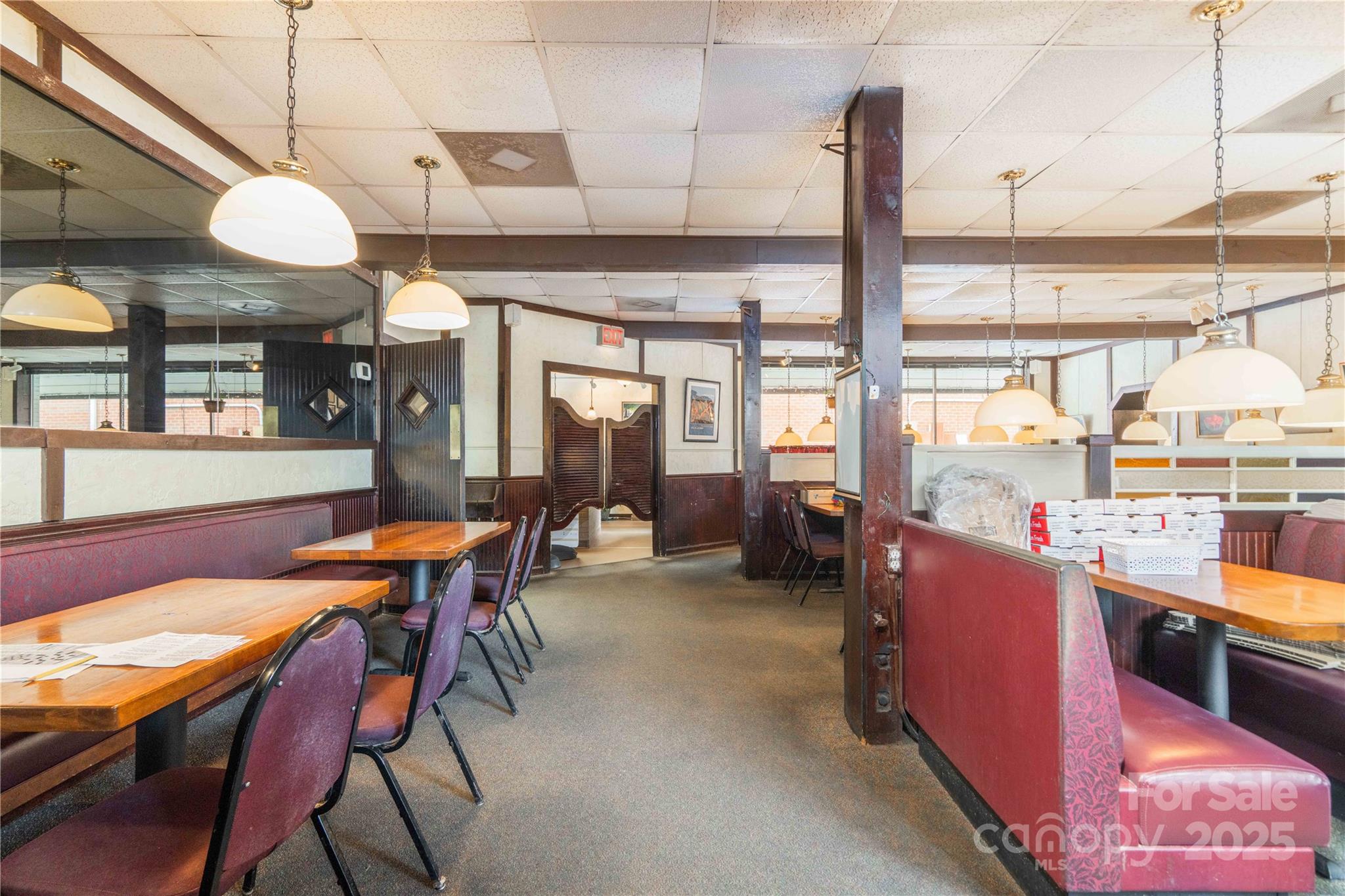 3449 Robinhood Road Winston Salem NC 27106