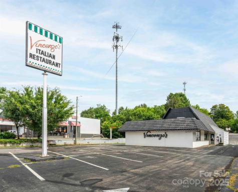 3449 Robinhood Road Winston Salem NC 27106