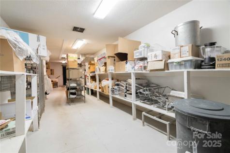 3449 Robinhood Road Winston Salem NC 27106