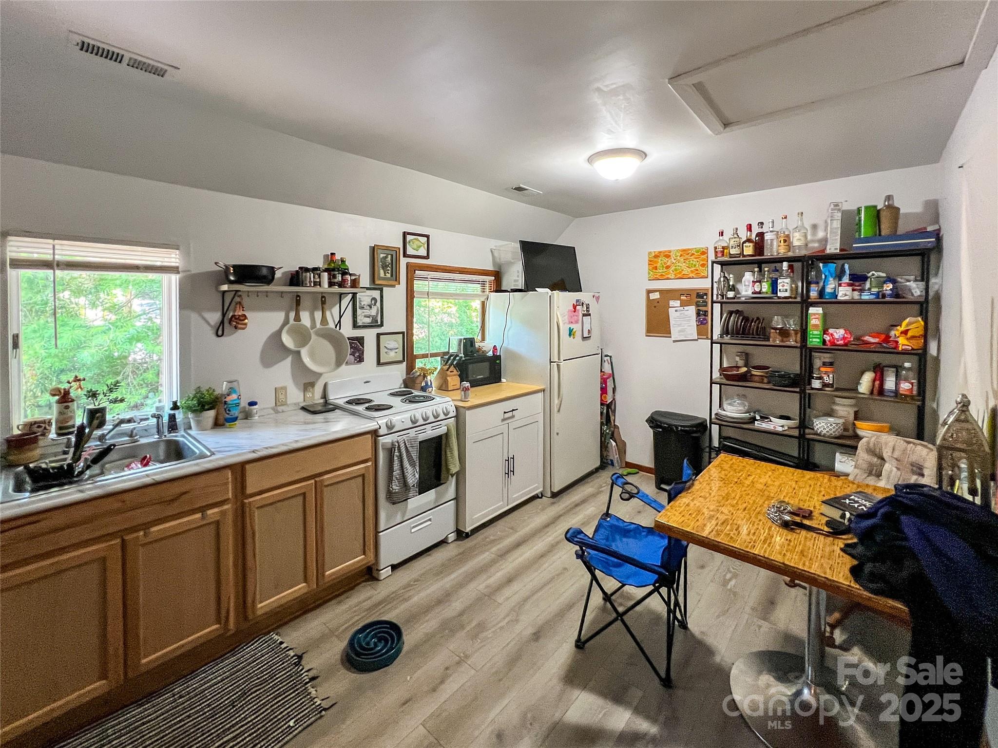 1275 Tunnel Road Asheville NC 28805