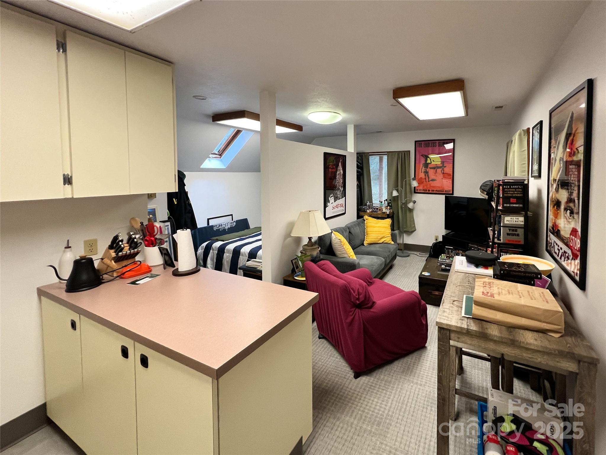 1275 Tunnel Road Asheville NC 28805