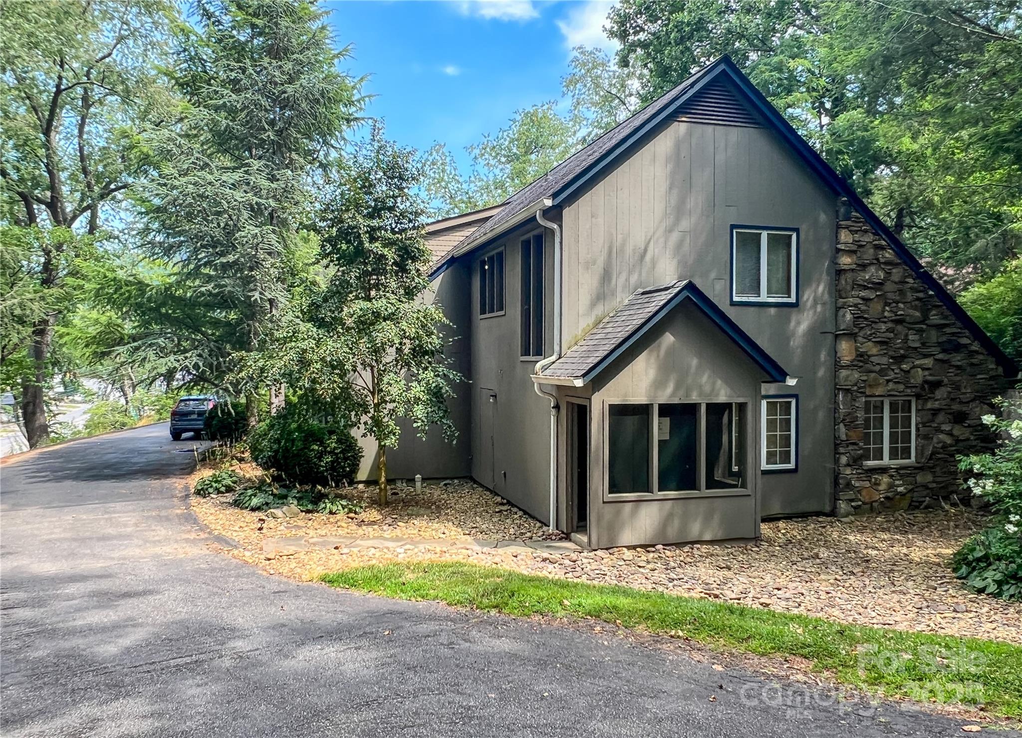 1275 Tunnel Road Asheville NC 28805