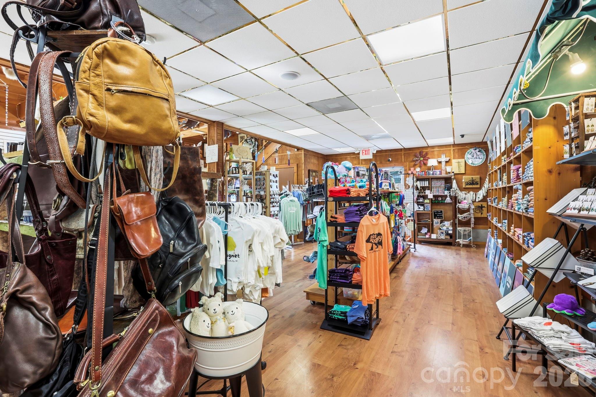 10932 Rosman Highway Lake Toxaway NC 28747