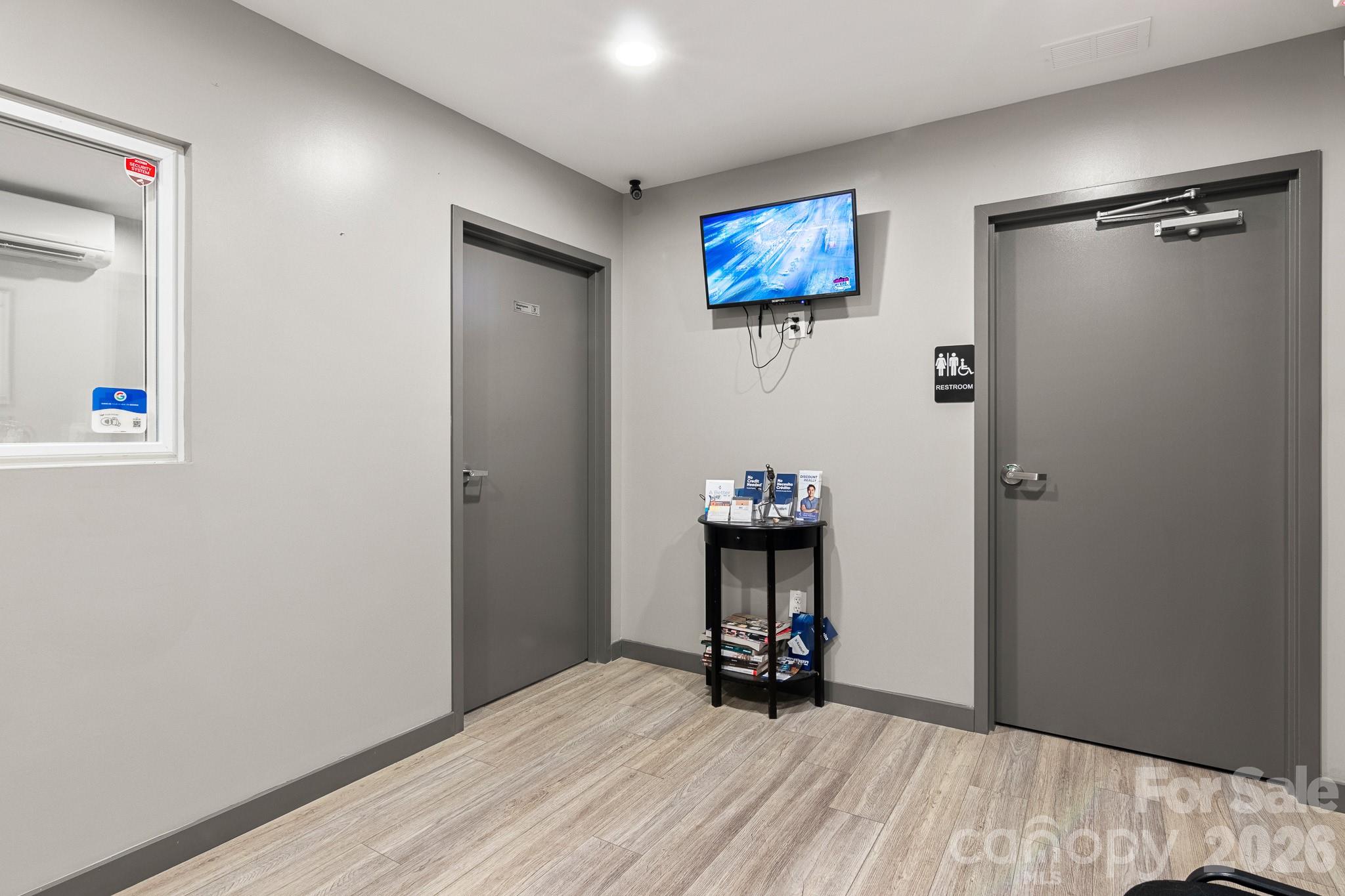 3413 S Tryon Street Charlotte NC 28217
