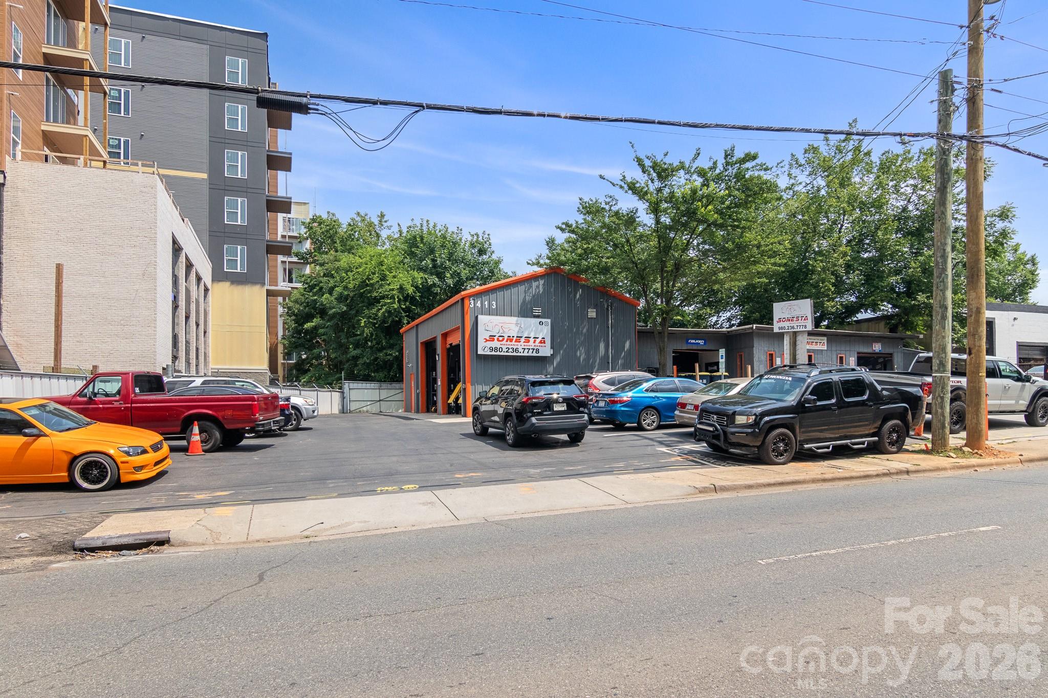 3413 S Tryon Street Charlotte NC 28217